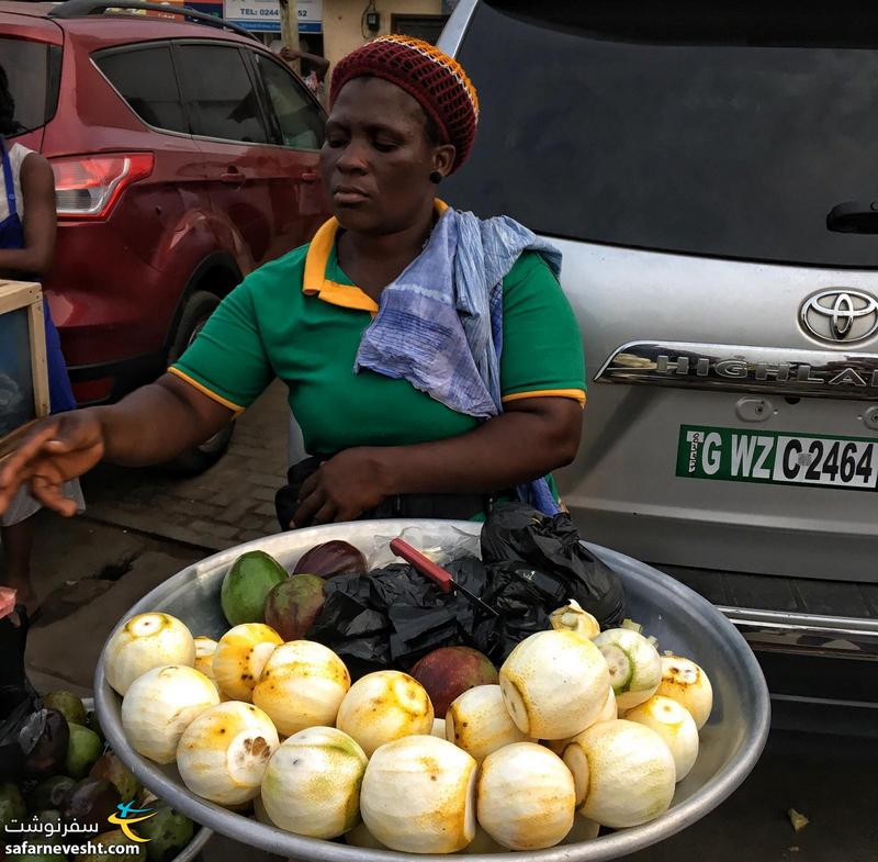 آخرین خرید از غنا پرتقال و آواکادو بود. پرتقال رو معمولا پوست کنده می فروشند