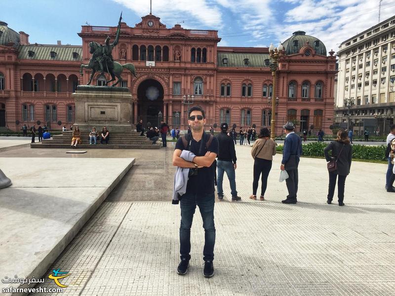 Casa Rosada محل اقامت رئیس جمهور آرژانتین در میدان Mayo
